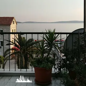  Apartment Nina Riva Croatia