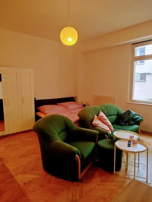 Cosy Warm Apartment In The Heart Of Prague.