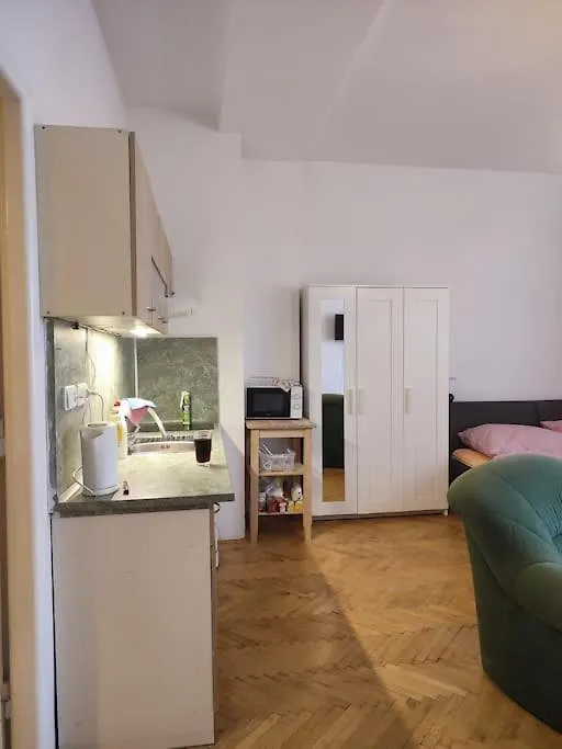 Cosy Warm Apartment In The Heart Of Prague.
